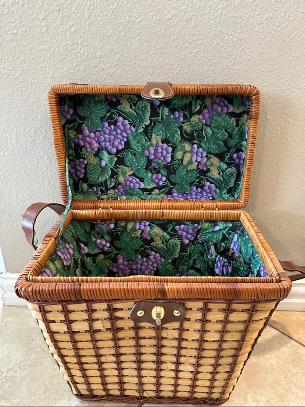 Woven Picnic Basket with Purple Grape Lining